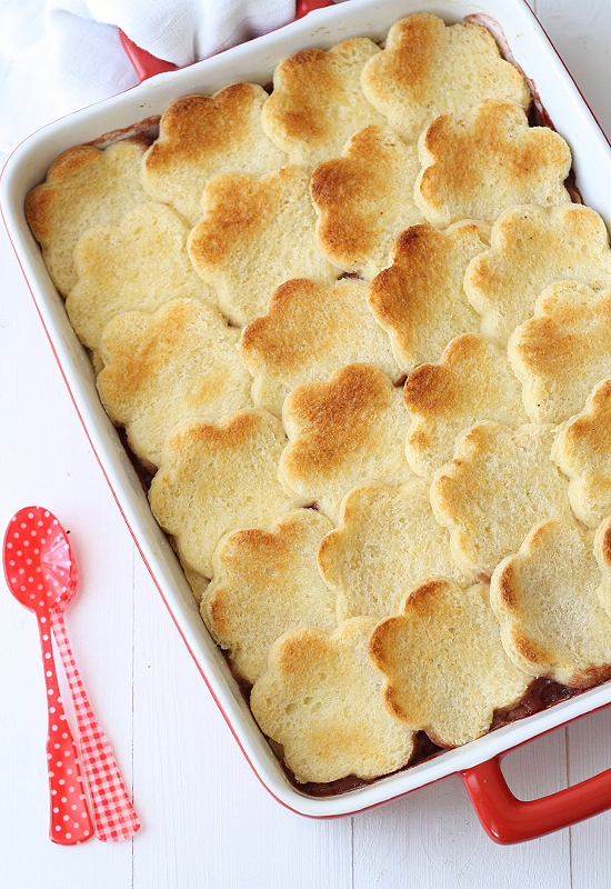 Pastel de pan y fresas - Strawberries bread pudding Pastel de pan y fresas - Strawberries bread pudding