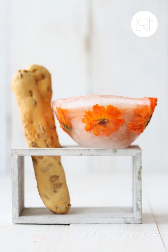 Gazpacho en cuenco de hielo