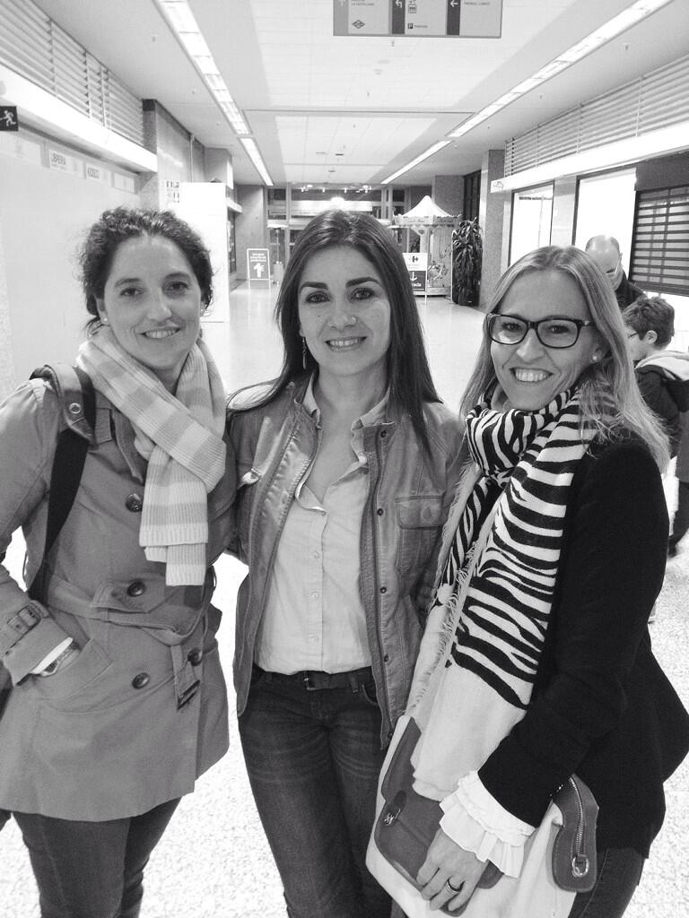 Con Luisa (Cocinando con mi Carmela) y Raquel (Los tragaldabas)
